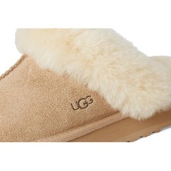 UGG Disquette Slipper B0DRDRHVG2 - La Synthèse Parfaite du Confort et du Style
